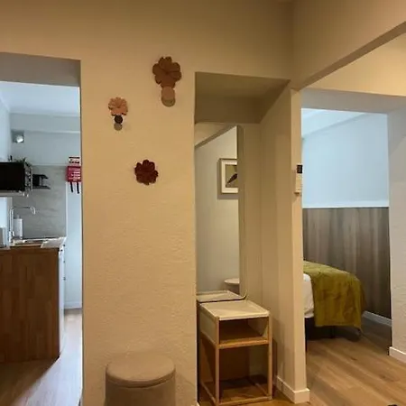 And Renewed 1 Bedroom At Campolide * Lisbon